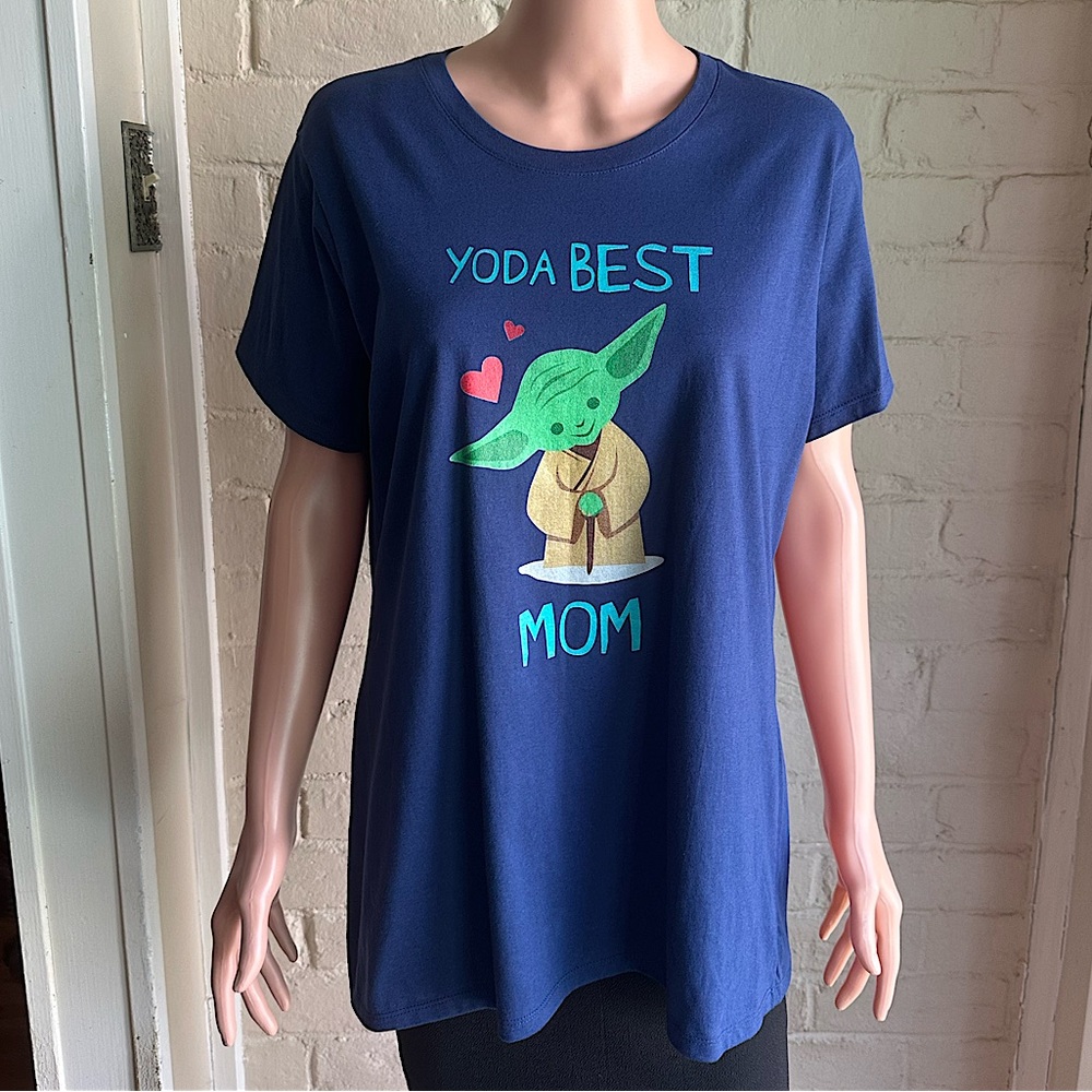 Star Wars size XL “you da best mom” NWOT navy blue t shirt